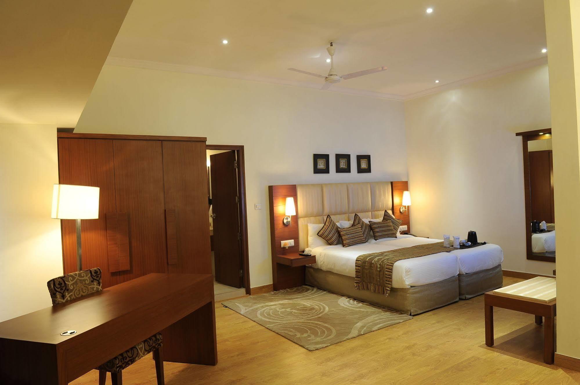 Hotel Ahuja Residency Sunder Nagar