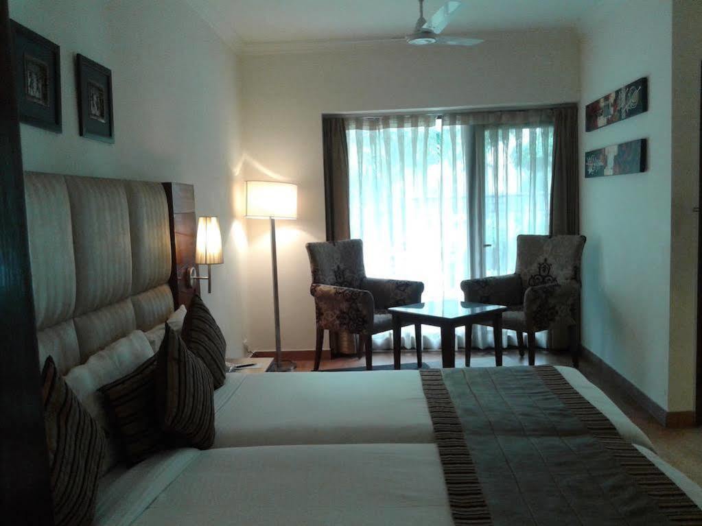 Ahuja Residency Sunder Nagar 3*