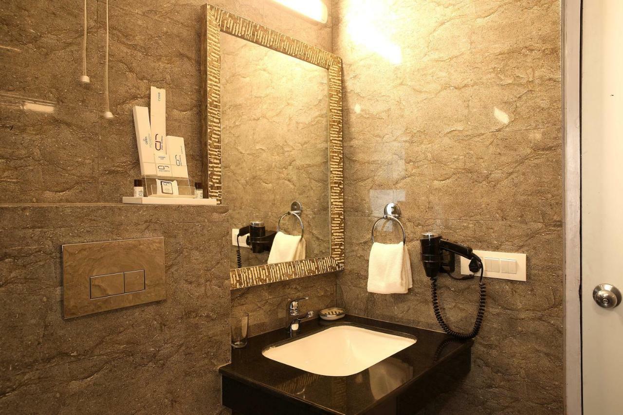 Ahuja Residency Sunder Nagar 3*