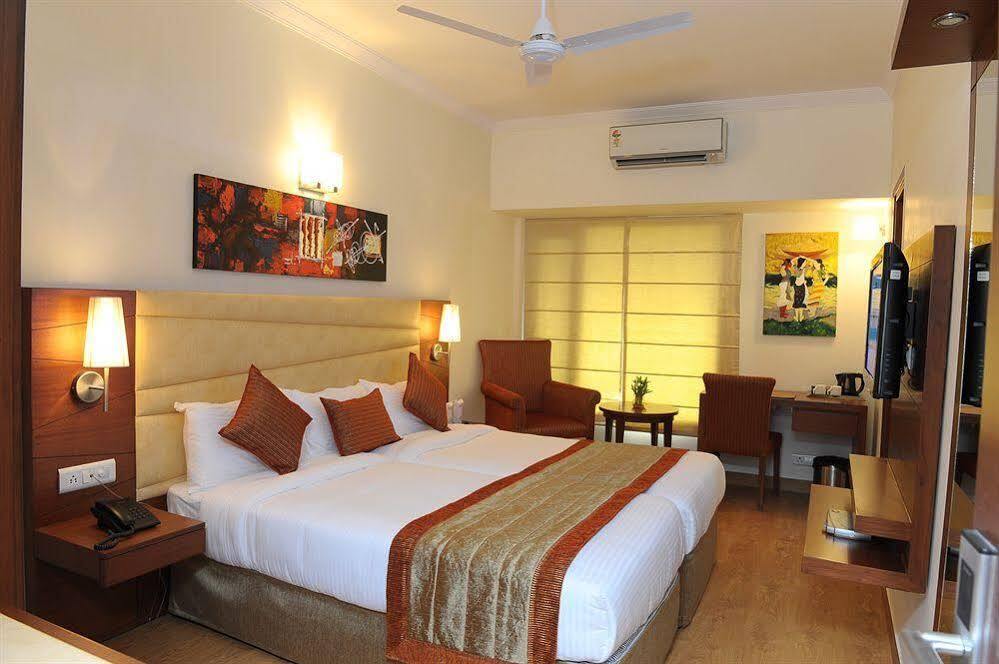 Hotel Ahuja Residency Sunder Nagar New Delhi